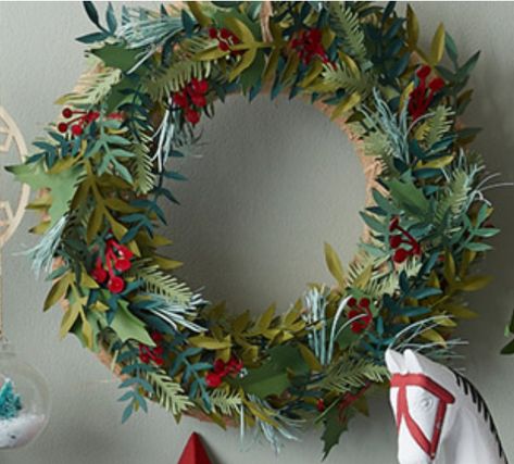 White Twig Tree, Paper Foliage, Paper Flower Garland, Simple Paper Flower, Flowers Step By Step, Recycled Christmas, Paper Flower Garlands, Foliage Wreath, Paper Wreath