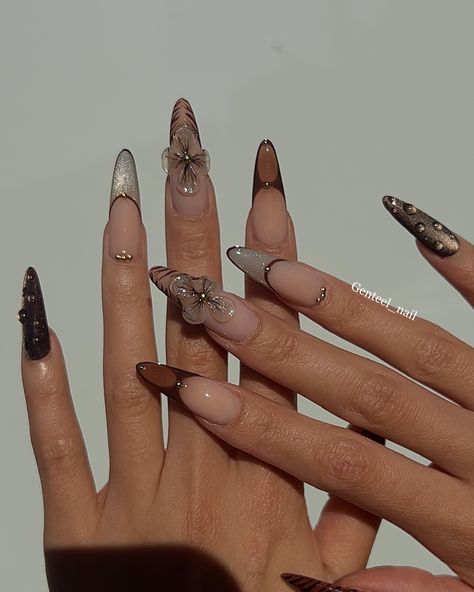 Mesmerizing 🤎 📍We’re located in Bloor West Village near Jane and Runnymede station 🚉 #GENTEELnailsalon #downtowntoronto #higparknails #Torontonailsalon #frenchtip #nails #halloweennails #nailart #nailsonfleek #gel #nailsr2inspire #birthdaynails #acrylicnails #freehandnailart #characterart #butterflynail #y2k #crystalnail #summernail #diamondnail #valentinenails #cateyenails #3dgel #chromenail Fall Y2k Nails, French Rhinestone Nails, Goddess Nails Designs, Newjeans Nails, Nails Ideas Almond, Simple Nail Design, Nail Art Pictures, Black Acrylic Nails, Punk Nails