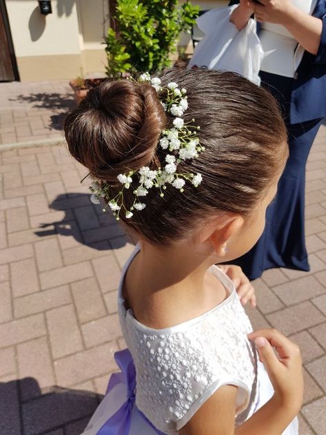 Flower Girl Hairstyles Updo, Flower Girl Updo, Kids Hairstyles For Wedding, Intricate Hairstyles, Communion Hairstyles, Red Ombre Hair, Girl Hair Dos, Long Hair Wedding Styles, Flower Girl Hairstyles