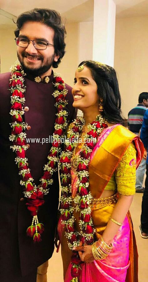 Poola Dhandalu Marriage, Poola Dandalu Engagement, Pulla Dandalu For Marriage, Engagement Garlands Indian, Garland Marriage, Poola Dandalu For Wedding, Garlands Wedding Indian Flower, Latest Varmala Designs, Rose Garland Wedding