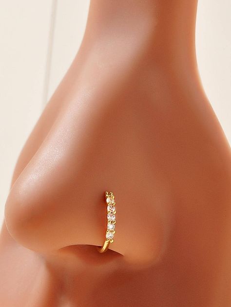 Cute Nose Piercings, Faux Nose Ring, Bridal Jewellery Inspiration, Gold Jewellry, Embellished Fashion, Nose Piercing Jewelry, Gold Nose Rings, Nose Pin, Gold Rings Jewelry