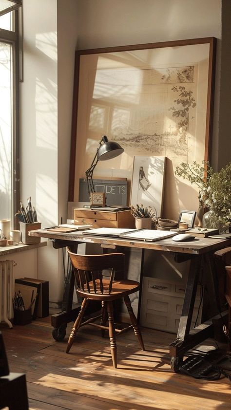 Vintage Library Office, Writers Apartment, Vintage Desk Setup, Writer Room, Books On Desk, Desk Vignette, Writer Desk, Writers Home, Artist Office