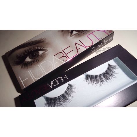 Huda beauty lashes in #Giselle Huda Beauty Lashes, Beauty Room Salon, Makeup Humor, Quick Healthy Breakfast, Beauty Wallpaper, Life Pictures, Beauty Blender, Beauty Room, Beauty Videos