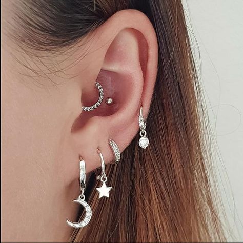 Cuff Earring, Conch Piercing, Earring Gold, Ear Stud, Helix Piercing, Ear Piercing, Body Jewellery, Cuff Earrings, Ear Jewelry