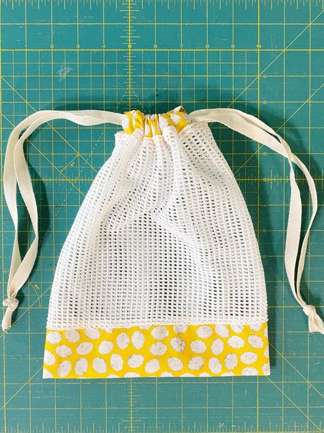 How to Make Reusable Produce Bags - WeAllSew Coverstitch Machine, Serger Thread, Small Drawstring Bag, Leather Jewelry Diy, Reusable Produce Bags, Tote Bags Sewing, Mesh Laundry Bags, Small Sewing Projects, Produce Bags