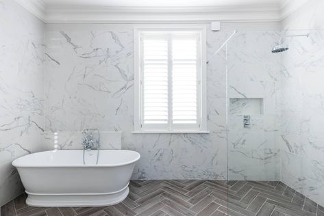 Dorlcote Road, Wandsworth Modern bathroom by Grand Design London Ltd Modern Washroom Tiles, Faux Wood Flooring, Bathrooms Design, Standing Tub, Bathtub Remodel, Wood Tile Floors, Master Bath Remodel, Ensuite Bathrooms, Custom Bathroom