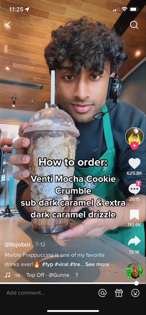 Starbucks Drinks Cookie Crumble, Caramel Cookie Crumble Starbucks, Starbucks Cookie Crumble Frappuccino, Starbucks Mocha Cookie Crumble Recipe, Starbucks Drinks Mocha, Cookie Crumble Starbucks, Recipe Starbucks Drinks, Cookie Crumble Frappuccino Recipe, Cookie Crumble Recipe