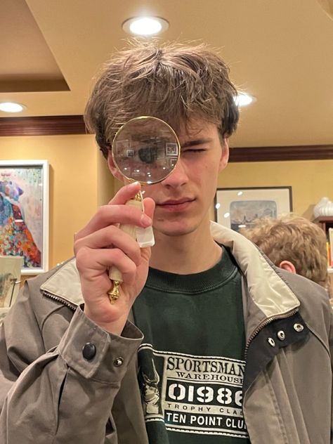 eye in a magnifying glass Magnifying Glass Pose Reference, Holding Magnifying Glass Pose, Magnifying Glass Aesthetic, Magnifying Glass Illustration, Tyler Concert, Poster Moodboard, Magnifying Lens, Anatomy Reference, Magnifying Glass