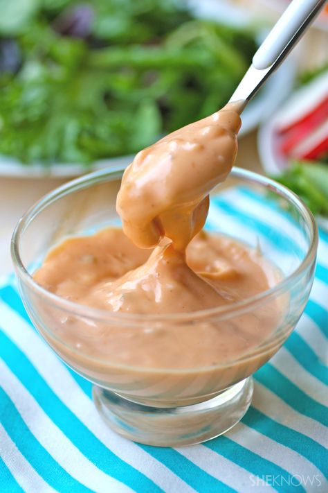 You'll find about 1,000 uses for super-easy vegan Thousand Island dressing  #vegan #saladdressing Vegan Thousand Island Dressing Recipe, Vegan Salad Dressing, Vegan Dressing, Thousand Island, Thousand Island Dressing, Vegan Dip, Vegan Sauces, Vegan Condiments, Salad Dressing Recipes