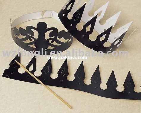 paper crown Paper Crown Tutorial, Crown Templates, Diy Kids Tent, Coffee Filter Flowers Diy, Diy Dog Shampoo, Kids Jewelry Diy, Diy Gifts For Mothers, Crown Template, Paper Crown