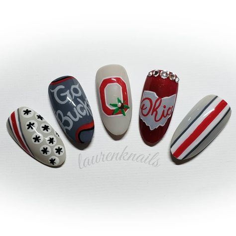 Ohio State Buckeyes Nail Art Ohio State Buckeyes Nails Art, Ohio State Nail Art, Osu Buckeye Nails, Ohio State Football Nails, Ohio State Nails Buckeyes, Osu Nails Buckeyes, Ohio State Buckeyes Nails, Ohio State Nails Designs, Buckeyes Cookies