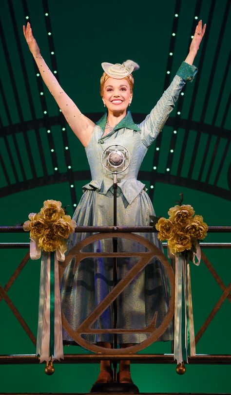 Photo 1 of 14 | Caroline Bowman as Elphaba and Kara Lindsay as Glinda in Wicked | Wicked: Show Photos | Broadway.com Kara Lindsay, Broadway Wicked, Wicked Costumes, Broadway Costumes, Glinda The Good, Wicked Musical, Theatre Geek, Musical Plays, Defying Gravity