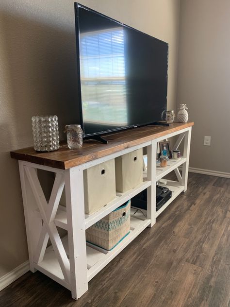 Entertainment Table Under Tv, Tv Consile Table, Diy Tv Stand For 75 Inch Tv, Diy Under Tv Stand, Farmhouse Entertainment Center Diy, Diy Under Tv Cabinet, Diy Wooden Tv Stand, Console Table Under Tv, Diy Tv Cabinet