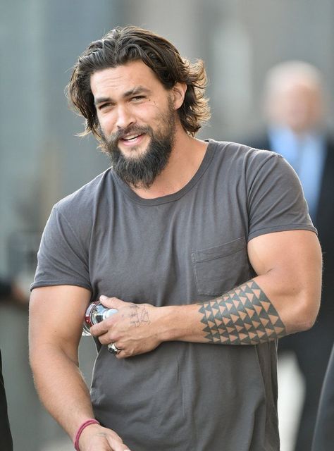 Jason Momoa’s 9 Tattoos & Their Meanings – Body Art Guru Gethin Anthony, Jack Gleeson, Dean Charles Chapman, Finn Jones, Carol Channing, Jason Momoa Aquaman, Jackson Avery, Mark Sloan, Julia Stiles