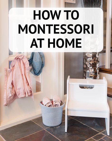 Montessori Set Up At Home, Montessori Home Daycare Set Up, Montessori Small Apartment, Preschool Corner At Home, Montessori Organization Ideas, Montessori At Home Preschool, Montessori Set Up, Montessori Spaces At Home, Montessori At Home Toddler