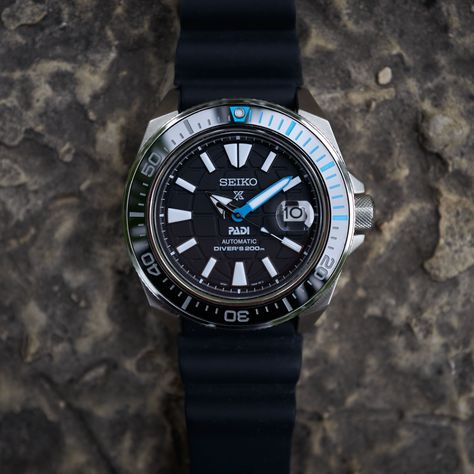 Diving Review - the Seiko Prospex PADI King Samurai SRPG21K1 Seiko King Samurai, Seiko Samurai, Seiko Diver, Globe Logo, Monochrome Watches, Seiko Prospex, Waves Logo, Red Color Schemes, Dive Watches