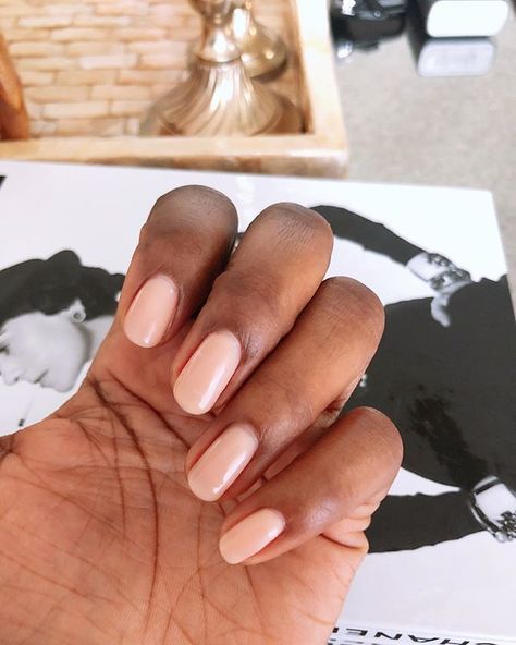 Samoan Sand @opi. Perfect color if you are obsessed with Beige.  #manidujour Best Neutral Nail Polish, Nail Polish For Dark Skin, Opi Gel Polish Colors, Neutral Nails Acrylic, Natural Looking Nails, Neutral Nail Polish, Nails For Summer, Neutral Nail, Gel Manicure At Home