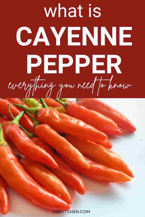 A close-up image of vibrant cayenne peppers.A Complete Guide for a Flavorful and Healthy Lifestyle. #CayennePepper #Nutrition #HealthyLiving Types Of Chili Peppers, Cayenne Pepper Benefits, Tabasco Pepper, Capsicum Annuum, Berry Fruit, Cayenne Pepper, Cayenne Peppers, Culinary Arts, Chili Pepper