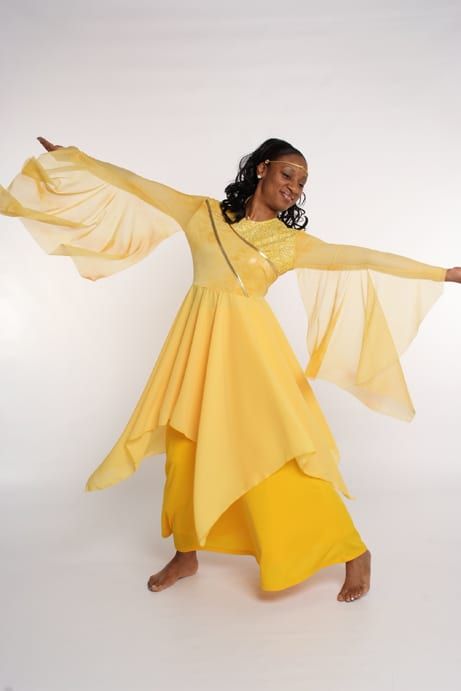 Praise Dance Outfits, Dance Clothes Practice, Worship Dance Outfits, Prophetic Dance, Praise Dance Wear, Praise Dance Garments, Dance Ministry, Praise Dance Dresses, Liturgical Dance