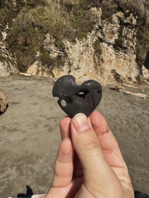 #beach #ocean #aesthetic #california #aesthetics #pnw #hagstone #heart #dog #vintage | withlove-tay Beachy Grunge Aesthetic, Beach Witch Aesthetic, Hippie Witch Aesthetic, Beach Witch, Beach Ocean Aesthetic, Coquette Shorts, Shorts Inspiration, Dealing With Guilt, Aesthetic California