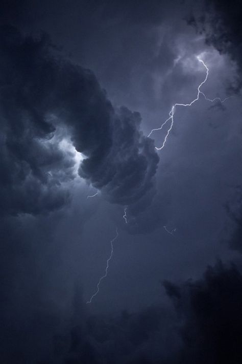 Storm Season ~ Vihar szezon ~ photo by Joshua Bond Storm Clouds, Scenery Wallpaper, Tornado, Fingerprint, Heavy Metal, Visual Art, Art, Nature