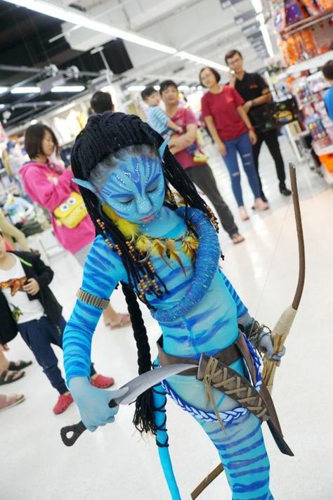 Avatar Cosplay Neytiri, Avatar Costume Diy, Avatar Costume Women, Neytiri Costume, Invisible Man Costume, Avatar Halloween Costumes, Avatar Dress, Avatar Costume, Gumball Machine Costume