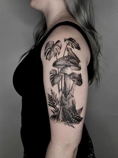 40 Gorgeous Shoulder Tattoos for Women - Body Artifact Mushroom And Leaves Tattoo, Mushroom Shoulder Tattoo, Ink Cap Tattoo, Mushroom Sleeve Tattoo, Mushroom Forest Tattoo, Mushroom And Flowers Tattoo, Lotus Tattoo Shoulder, Cap Tattoo, Shoulder Cap Tattoo