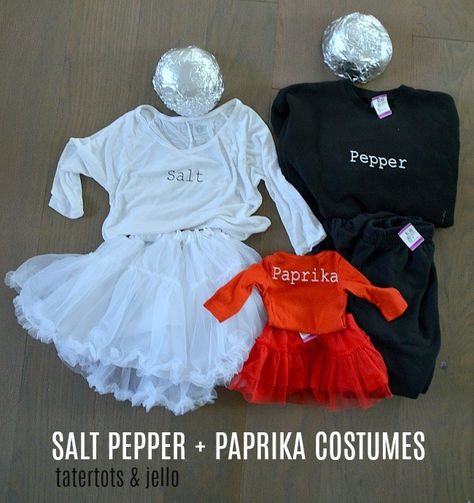 Salt, Pepper, Paprika Couples Costume + Dog! Create a costume for you and your special someone PLUS your pet! All the DIY instructions! Salt Pepper Paprika Costume, Salt Pepper And Paprika Costume, Paprika Anime, Dog Create, Salt And Pepper Costume, Anime Halloween Costume, Dog Halloween Costume, Got Costumes, Halloween Costumes For Family