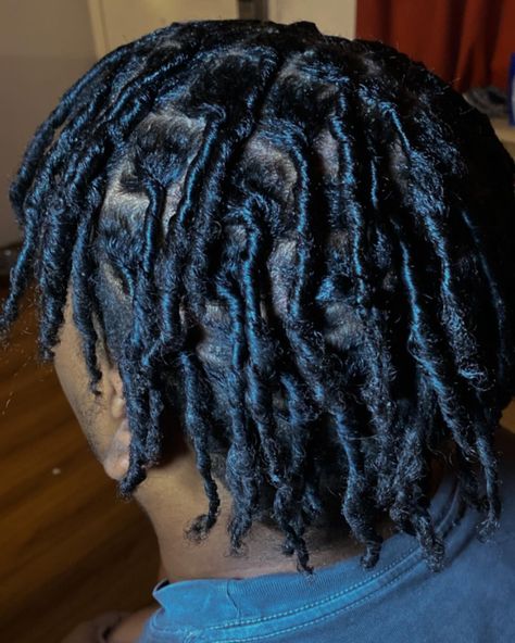 1 Month Starter Locs Retwist Before & after. *My client wanted a middle part instead of them falling all down. ( so that’s what I transform them to. * Book Under Retwist - no style. Located : PHOENIX AZ 623 📲 (480)772-1857 . . . . If your viewing follow|| @theonlybraidbrat 🫧🥼 #fyp #retwist #starterlocs #phoenixaz #hairstylist #azbraider #menshairstyle #blackgirlmagic #blackownedbusiness #fypage #chandleraz #mesa Starter Locs Retwist, Locs Retwist, Starter Locs, Chandler Az, Middle Parts, Middle Part, Phoenix Az, 1 Month, Locs