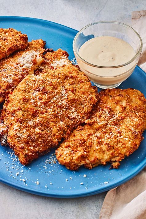 Crispy Caesar Chicken Cutlets Chicken Cutlet Recipes, Caesar Chicken, Chicken Breast Cutlet, Classic Caesar Salad, 5 Ingredient Dinners, Cutlets Recipes, Parmesan Recipes, Chicken Caesar, Chicken Caesar Salad