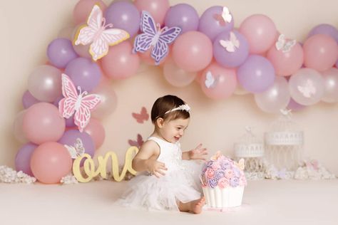 Tampa Cake Smash Photographer One Year Baby Girl Birthday Decorations, Butterfly Cake Smash Ideas, Smash Cakes Ideas, One Year Old Cake Smash Photoshoot, Pastel Cake Smash Photo Shoot, Butterfly Cake Smash Photography, Baby Cake Smash Ideas, Cake Smash Girl Theme, Smash Cake Photoshoot Ideas