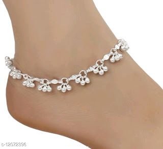 Pattilu Designs Silver Simple Latest, Pattilu Designs Silver Simple, Simple Payal Designs Silver, Payal Designs Silver, Womens Eyewear, Bridal Foot Jewelry, Silver Chain Anklet, Silver Anklets Designs, Bridal Necklace Designs