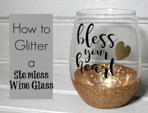 How to Glitter a Stemless Wine Glass - My Glittery Heart Glitter Wine Glasses Diy, Glitter Wallpaper Iphone, Wine Glass Sayings, Glitter Wine Glasses, Weekend Ideas, Diy Wine Glasses, Glitter Glasses, Wine Glass Crafts, Wine Glass Art