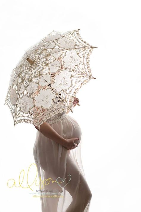 lace umbrella Umbrella Maternity Pictures, Lace Maternity Shoot, Umbrella Photoshoot, Floral Umbrellas, Transparent Umbrella, Umbrella Photography, Pregnancy Pics, Lace Umbrella, Maternity Photography Poses Pregnancy Pics