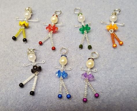 Bead People, Purse Charms Diy, Beaded Charms, Beads Craft Jewelry, Pola Gelang, Bead Charms Diy, Diy Bracelet Designs, Doll Jewelry, Beads Bracelet Design