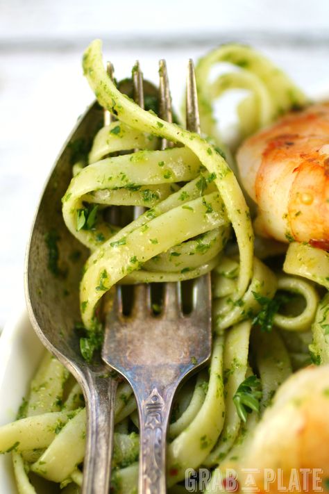 Chimichurri Shrimp Pasta, Chimichurri Pasta, Chimichurri Shrimp, Western Recipes, Arugula Pasta, Veggie Dinners, Green Pasta, Pasta Making, Steak And Shrimp