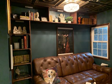 Small Home Speakeasy, Black Ceiling Green Walls, Speak Easy Design Inspiration, Attic Speakeasy, Speak Easy Basement Ideas, Speakeasy Library, Basement Speakeasy Home, Basement Speakeasy Ideas, Speakeasy Basement Ideas