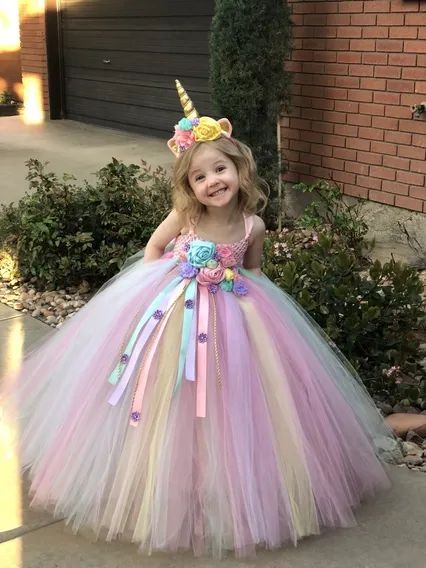 Vestido Tutu Crochet Y Tul Perlado Muestra Nina 2 Anos | MercadoLibre.com.pe Unicorn Halloween Costume, Unicorn Birthday Outfit, Kostum Halloween, Unicorn Themed Birthday Party, Fairytale Princess, Unicorn Outfit, Unicorn Dress, Unicorn Theme, Dress Halloween Costume