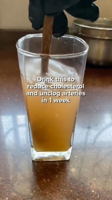 Weight Loss Tips & Advice on Instagram: "Reduce cholesterol and unclog arteries in 1 week 🔥 Drink once every morning on an empty stomach 🍃💕Check the LINK 🔗 in my bio (👉 @wls.advice ) and take the 21-Day Smoothie Diet Challenge TODAY if you want more amazing DETOX recipes like THIS!⁣⁣ People who complete the challenge lose up to 20 lbs and form long-term healthy eating habits that help them to keep the weight off for good.⁣⁣ CHECK THE LINK IN MY BIO TO JOIN:⁣👉 @wls.advice . . . . Cre @Dm Unclog Arteries, Smoothie Diet Challenge, Best Smoothie Recipes, Spinach Smoothie, Superfood Smoothie, Diet Challenge, Reduce Cholesterol, Vegan Smoothies, Fitness Advice