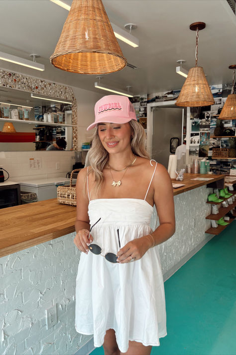 Casual Day Drinking Outfit, Drinking Outfit, Day Drinking Outfit, Trucker Hat Outfit, Hat Outfit, Pink Cowgirl, Day Drinking, Coastal Cowgirl, Outfits With Hats