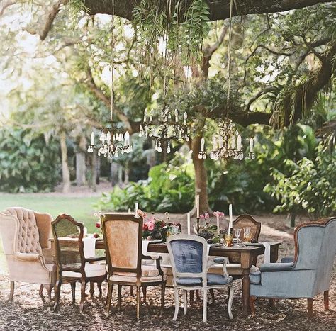 Victorian Garden Party Aesthetic, Mad Hatter Dinner Party, Vintage Garden Party, Shed Wedding, Garden Prepping, Vintage Garden Parties, Backyard Reception, Boho Chic Living Room, Mad Hatter Party