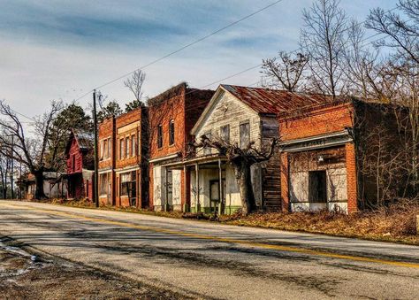 Day Trips In Virginia, Old Western Towns, Old Western Movies, Eerie Places, Abandoned Town, Abandoned Church, Western Town, Western Movie, Ghost Town