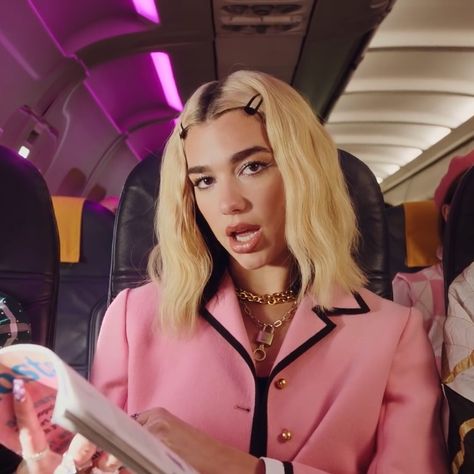 Dua Lipa | Break My Heart Music Video Dua Lipa Concert, Future Nostalgia, Heart Music, Popular Actresses, Music Icon, Dua Lipa, My Heart Is Breaking, Kendall Jenner, Girl Power