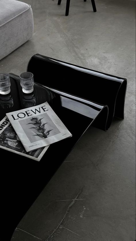 Acrylic Coffee Table, Feed Insta, Gray Aesthetic, Black Desk, Black And White Aesthetic, Table Coffee, 로고 디자인, White Aesthetic, Black Aesthetic