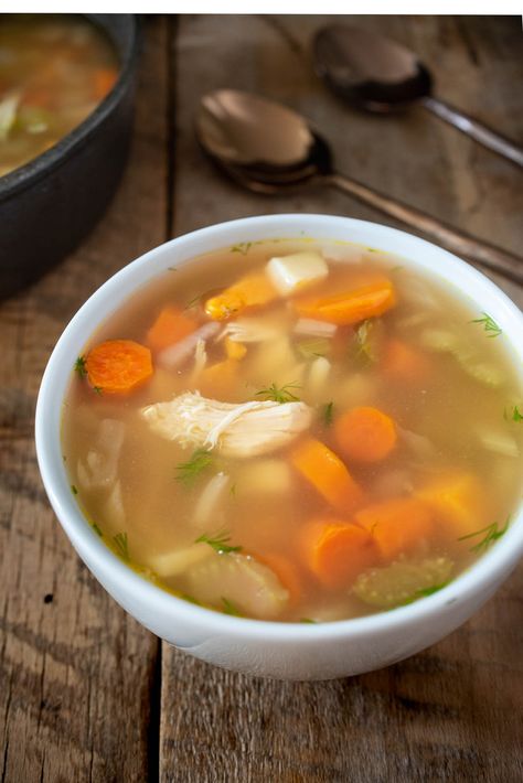 Chicken Bone Broth Benefits, Chicken Bone Soup, Bone Broth Benefits, Bone Soup, Chicken Bone Broth, Chicken Bones, Real Ingredients, Bone Broth, Chicken Stock