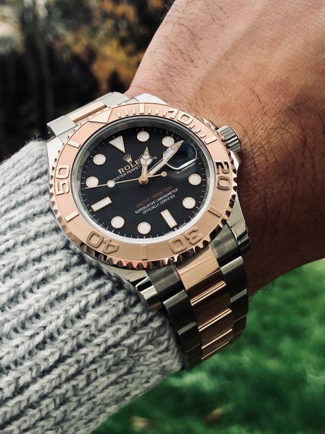 Rolex yacht master 40 black Everose 126621 David Beckham Style, Rolex Watches Women, Rolex Yacht Master, Field Watches, Mens Fashion Wear, Mens Luxury, Diamond Watch, Luxury Watches For Men, Watches Jewelry