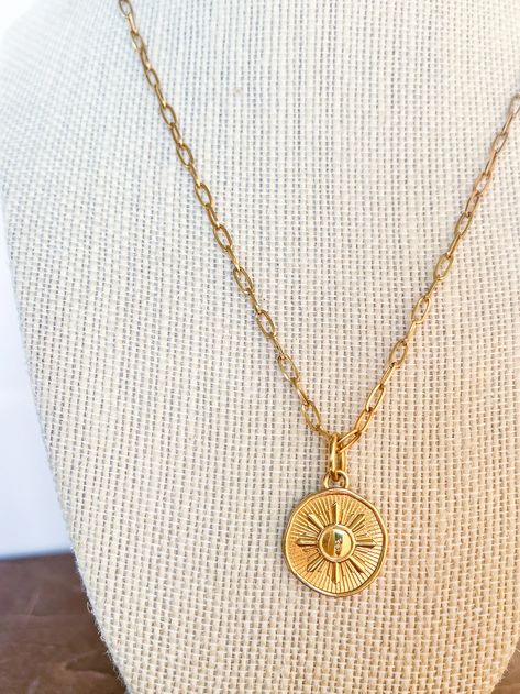 The Bayani Sun Medallion Necklace / Filipina Medallion Necklace / Philippines - Etsy Philippines Necklace, Sun Medallion, Emily Roberts, Medal Of Honor, Medallion Necklace, Anaheim, Everyday Jewelry, Pendant Necklaces, Philippines