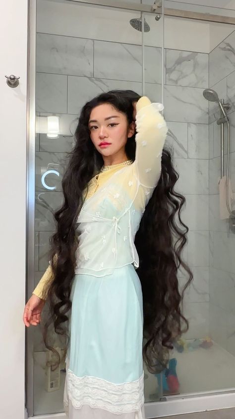 Just one pic from the amazing gallery of @022mila_beautiful_long_hair Always a fan of her beautiful long hair😍😍 #dear_rapunzel… | Instagram Long Rapunzel Hair, Long Princess Hair, Extremely Long Hair Hairstyles, Long Hair Poses, Long Hair Goals, Rapunzel Long Hair, Long Hair Princess, Long Hair Curly, Woman With Long Hair