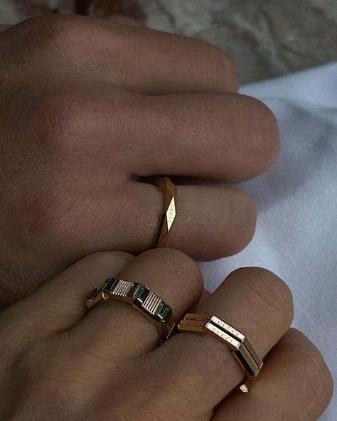 gucci jewellery ♡ rings ♡ jewellery aesthetic ♡ couple ring ♡ Gucci Jewellery, Claire Rose Cliteur, Gucci Ring, Claire Rose, Music Supplies, Gucci Rings, Green Tourmaline Ring, Gucci Jewelry, Tourmaline Necklace