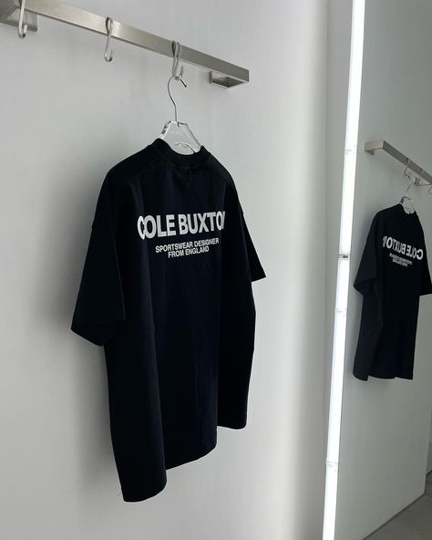 Cole Buxton Aesthetic, Sewing Photoshoot, T-shirt Photography, Cole Buxton, Shirt Typography, 90s Logo, Streetwear Ideas, Luxury Sportswear, Graphic Tshirt Design